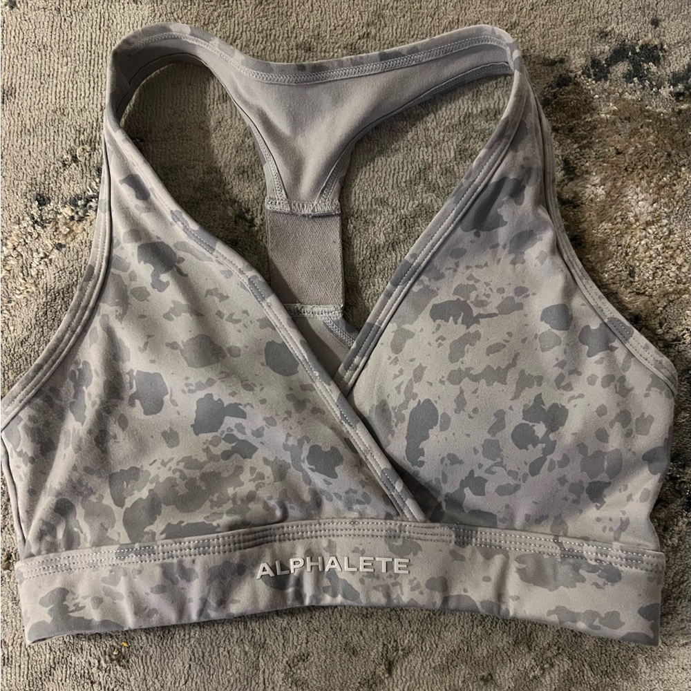 Alphalete wrap bra